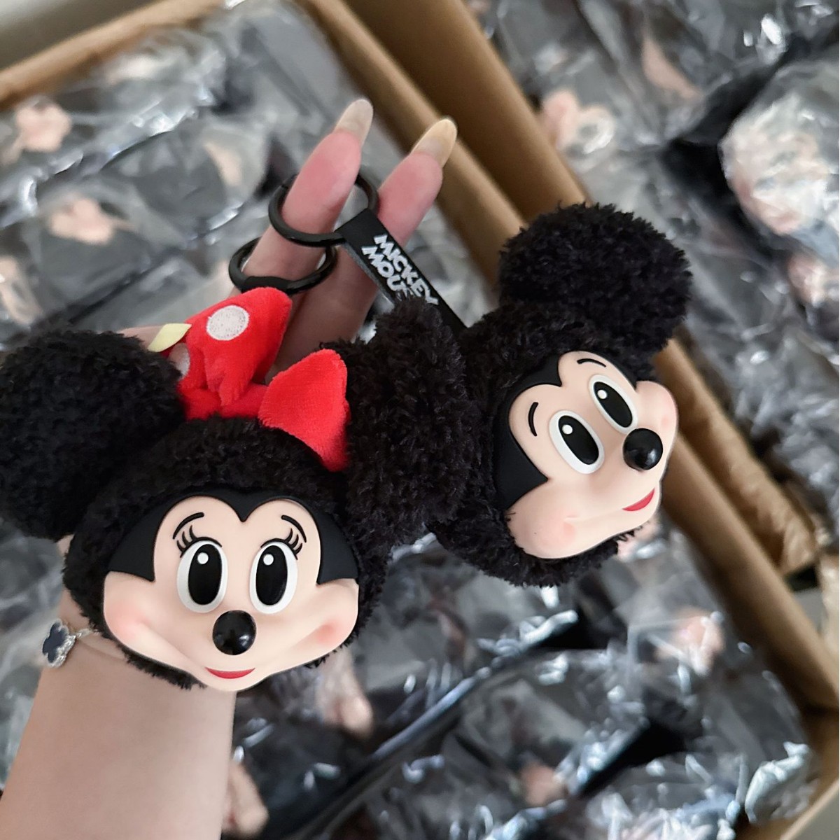 Mickey Minnie Peluş Bebek Anah - Anime Merchandise Keychains incelemesi ve fiyatı